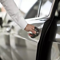 汽車外飾：提高駕乘舒適感、創(chuàng)造精美汽車外觀