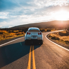 汽車風(fēng)擋玻璃是否更換了的判斷方法